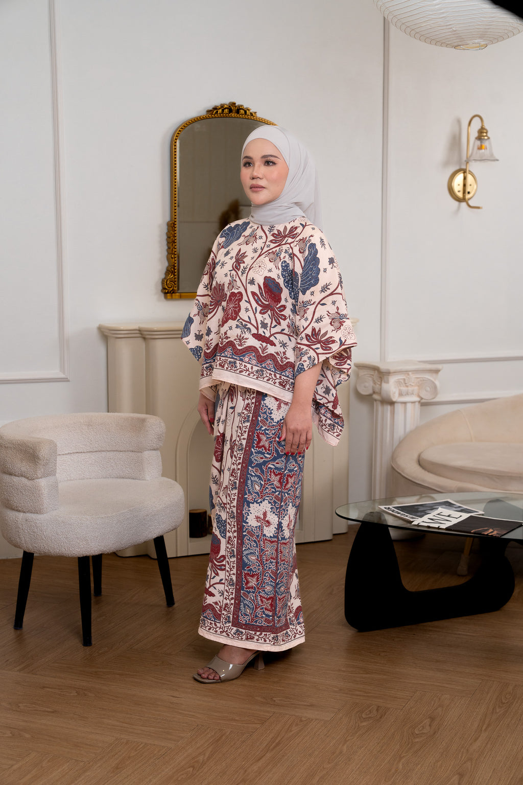 Aliya Kurung Set in Burgundy
