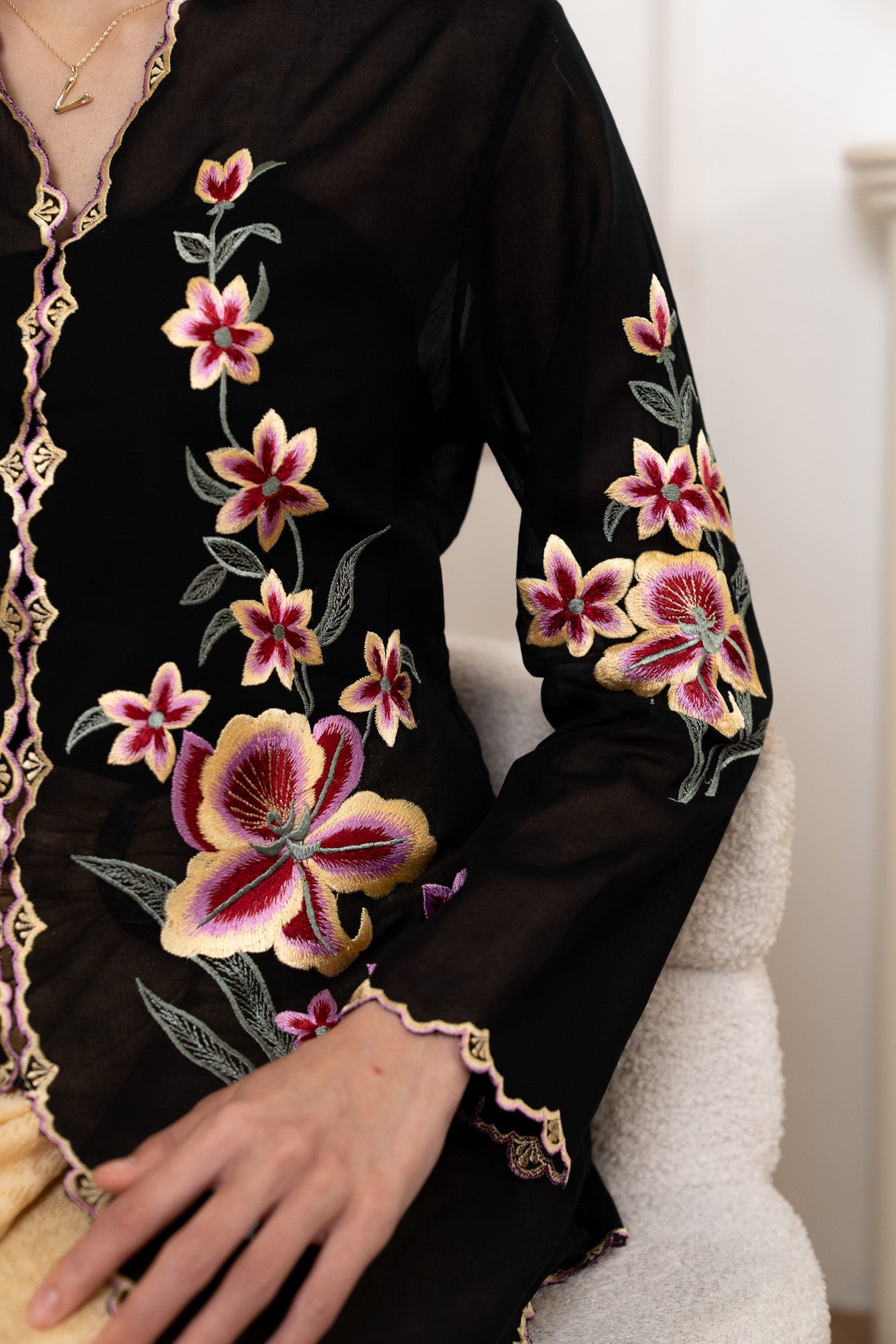 Serena Kebaya Top in Black