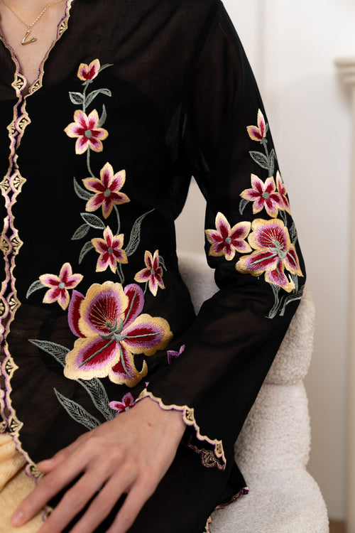 Serena Kebaya Top in Black