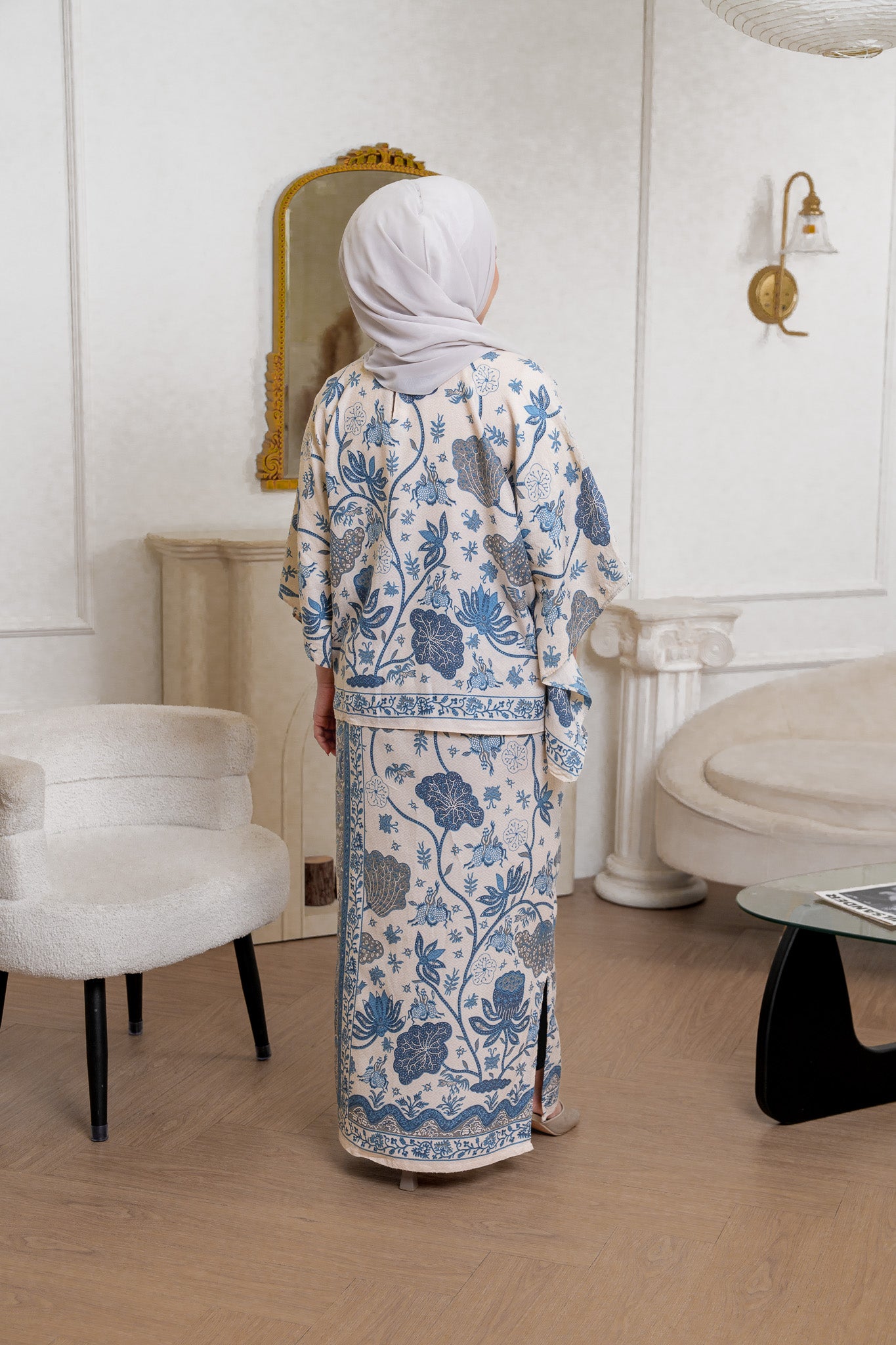 Aliya Kurung Set in Blue
